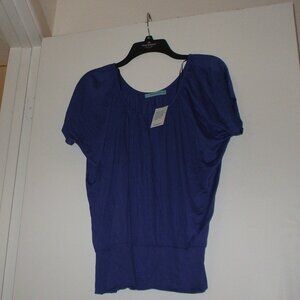 NWT PLEONIE Women's Blue Puffed Sleeve Navy Blouse - Medium